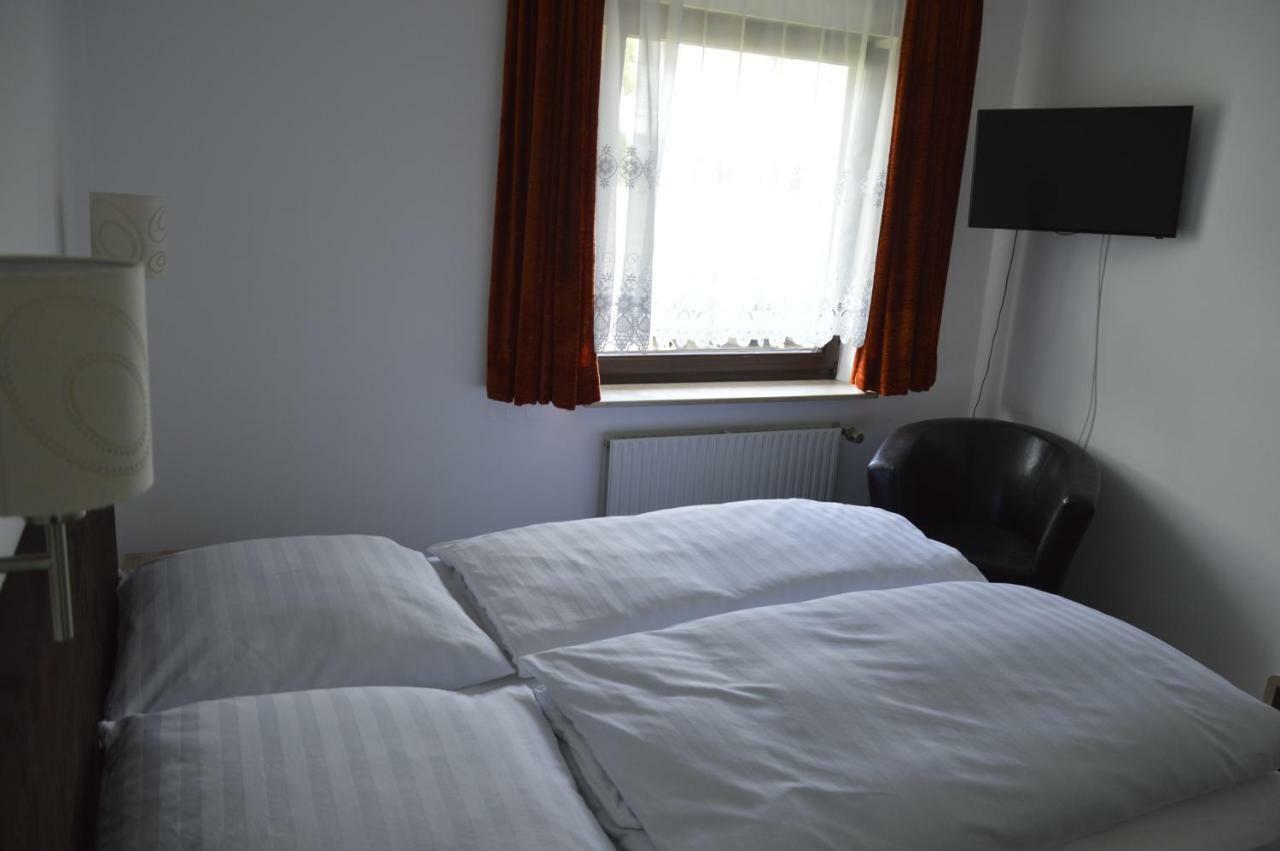 Gaestehaus Faessle Weinstadt Dış mekan fotoğraf